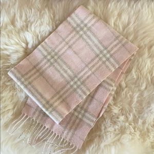 Burberry cashmere scarf